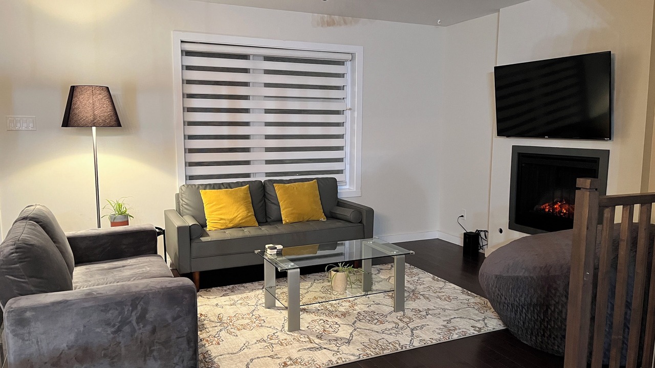 Photo of Livingroom in Sainte-Marthe-sur-le-Lac