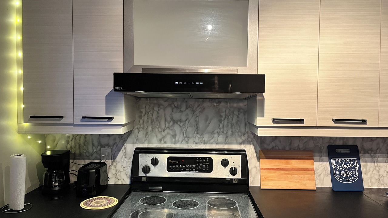 Photo of Kitchen in Sainte-Marthe-sur-le-Lac