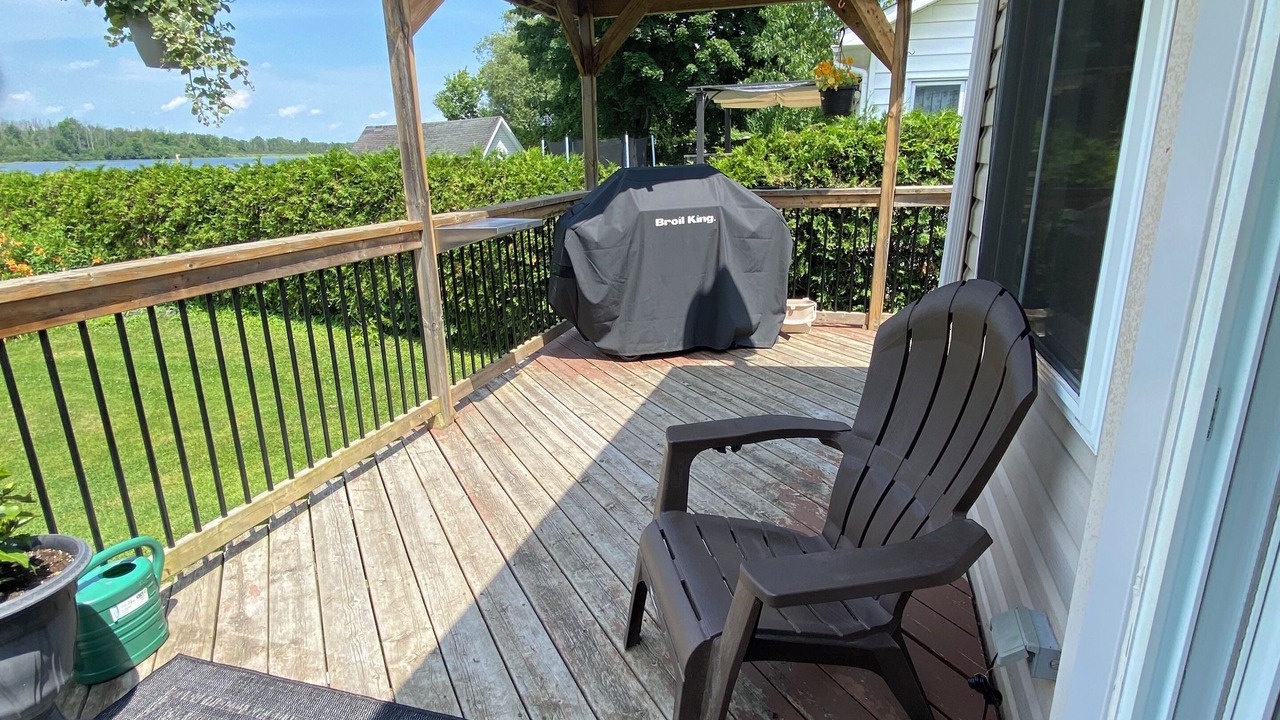 Photo of Patio Balcony in North Grenville