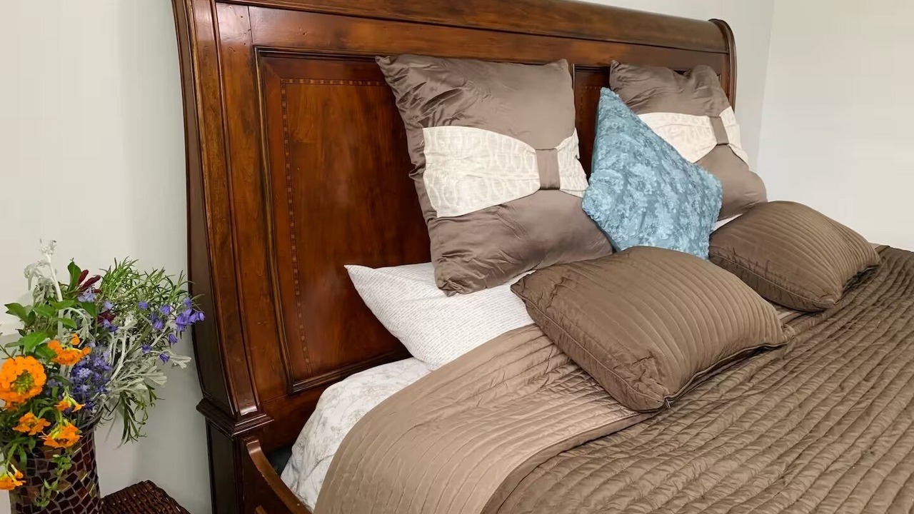 Photo of Bedroom in White Rock