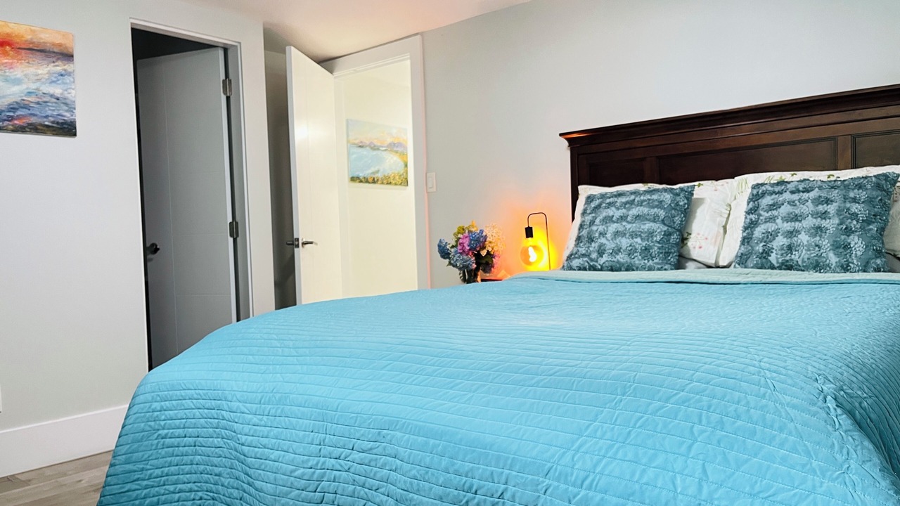 Photo of Bedroom in White Rock