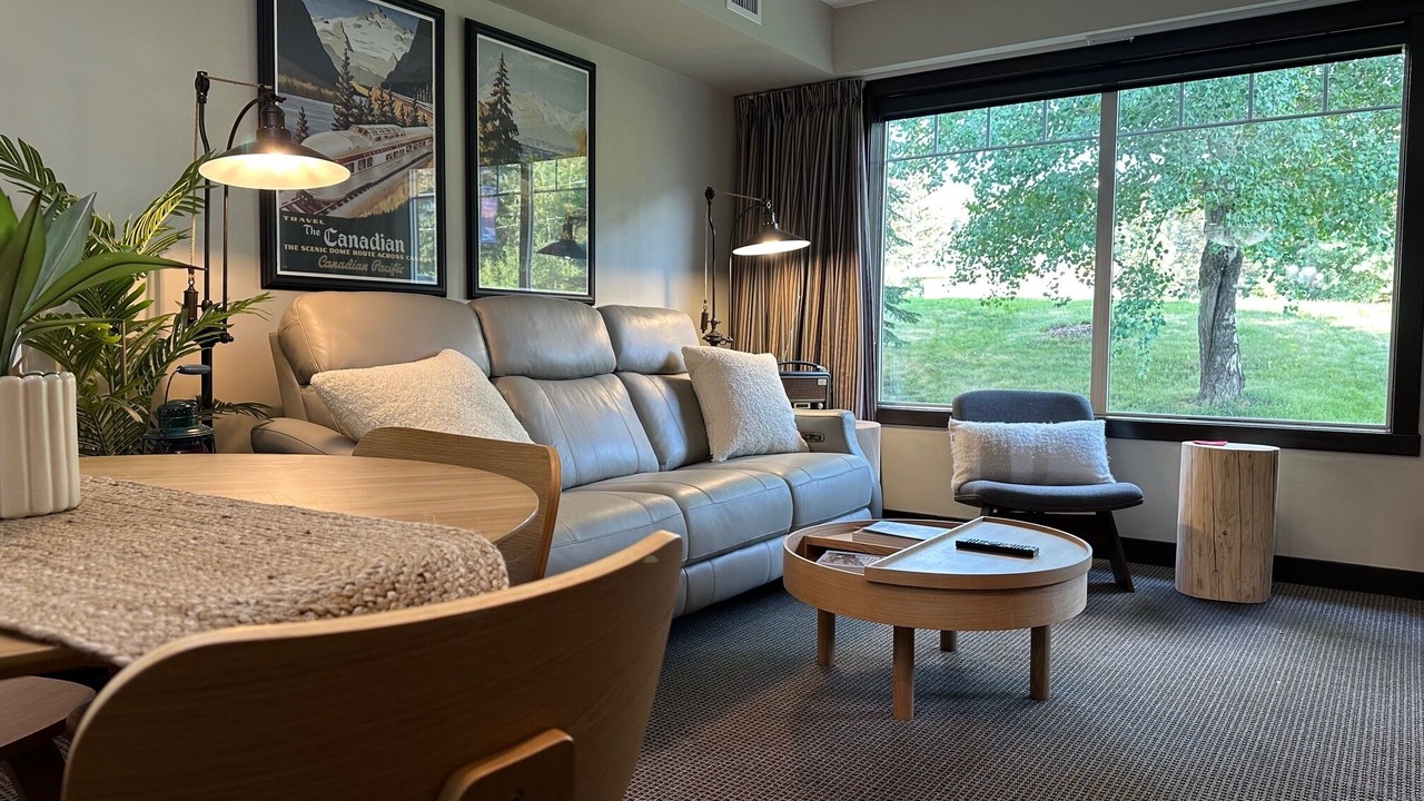 Photo of Livingroom in Dead Man's Flats