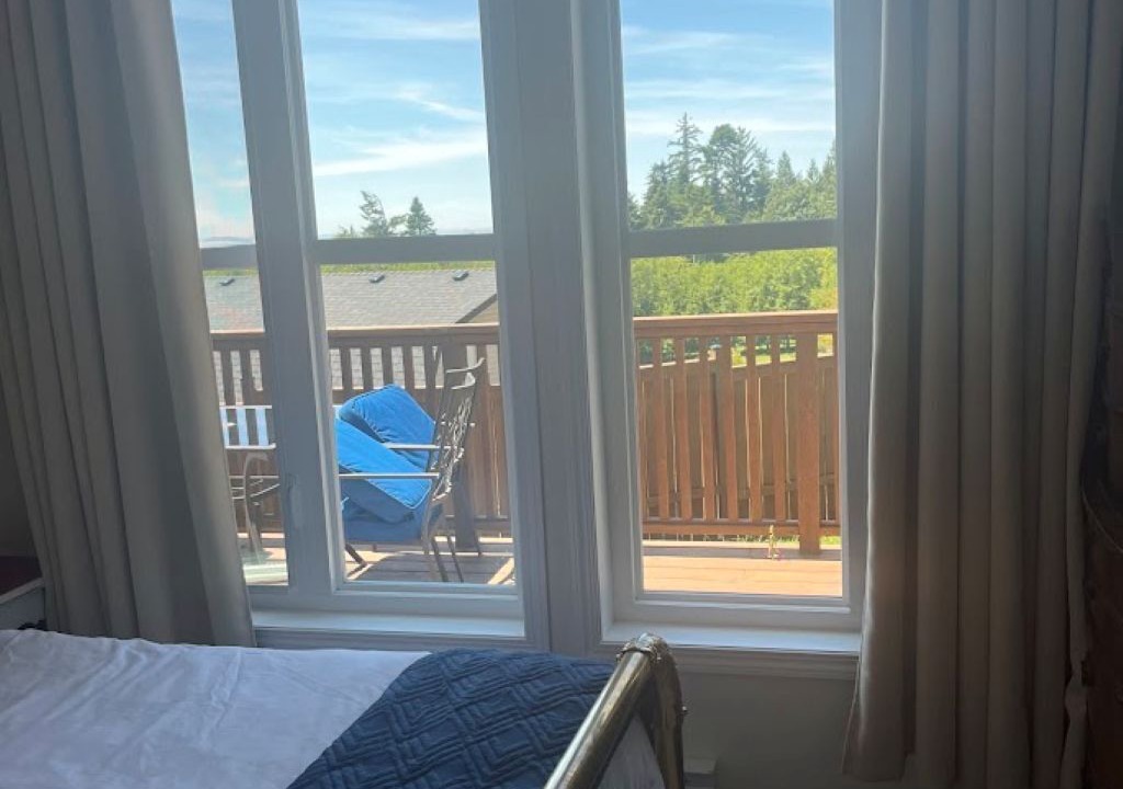 Photo of Bedroom in Otter Point