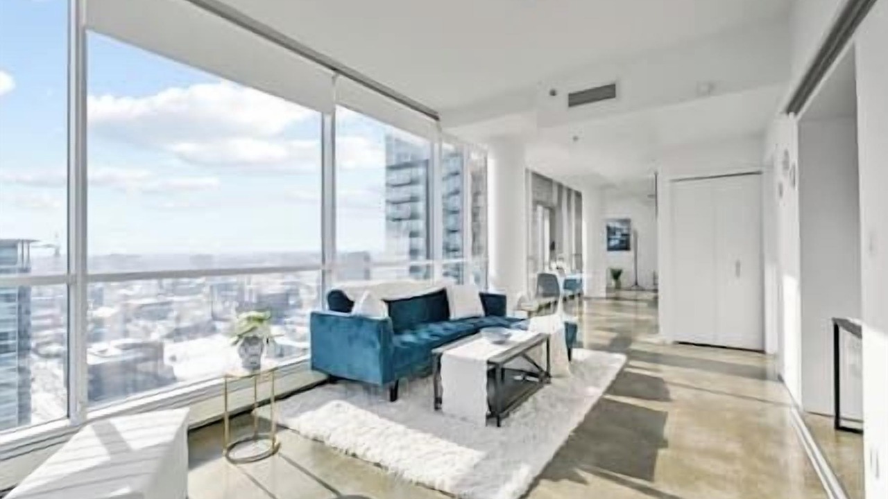 Photo of Livingroom in Beltline