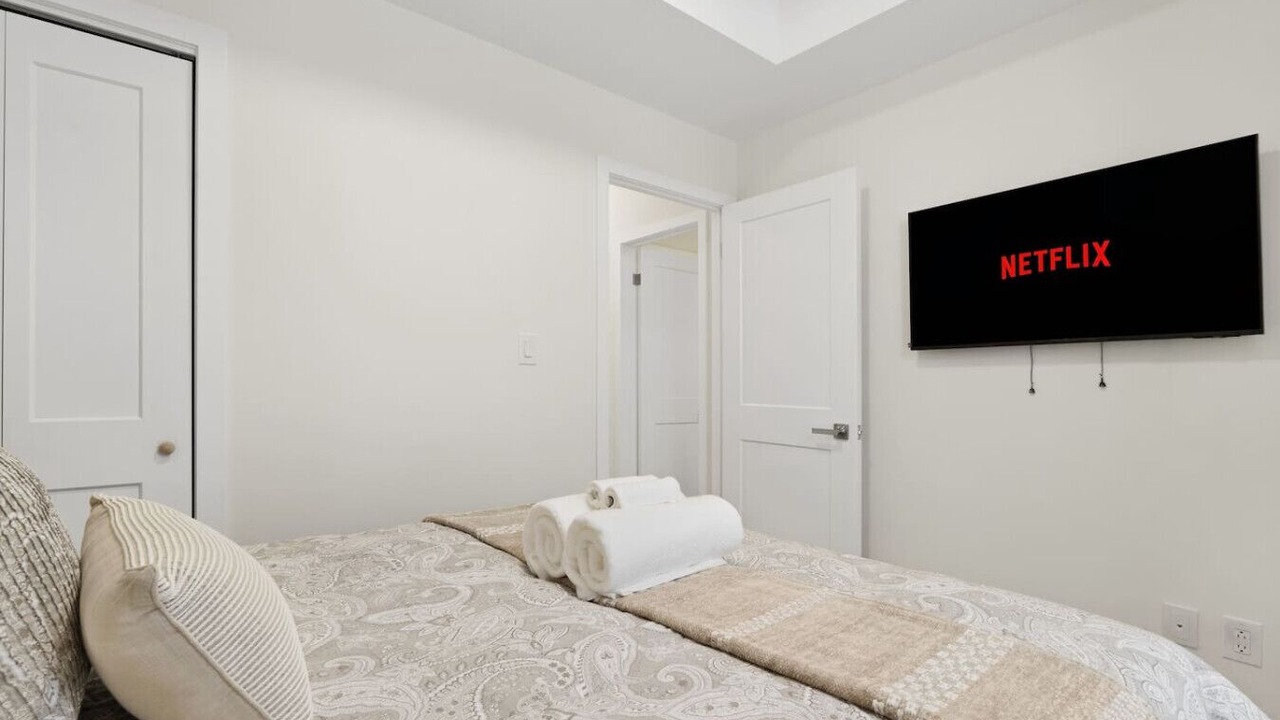 Photo of Bedroom in Niagara Falls
