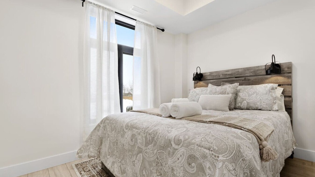 Photo of Bedroom in Niagara Falls