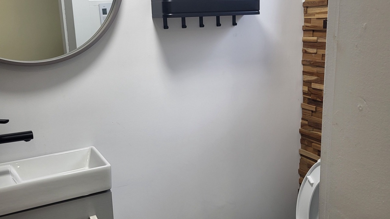 Photo of Bathroom in Nouveau-Rosemont