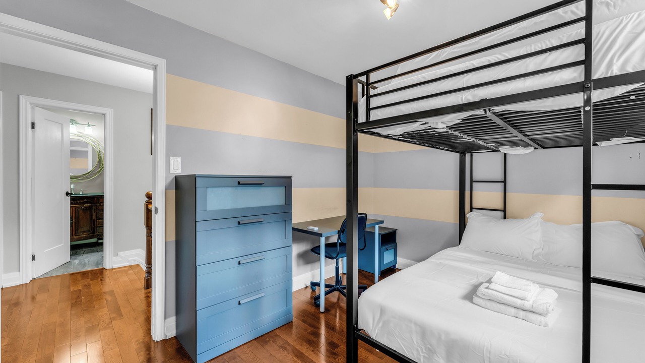 Photo of Bedroom in Rathwood