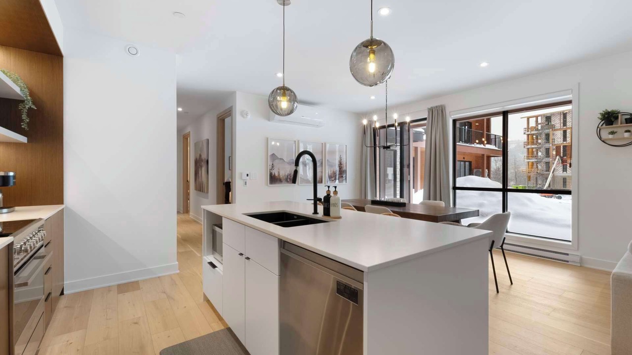 Photo of Kitchen in Versant Soleil