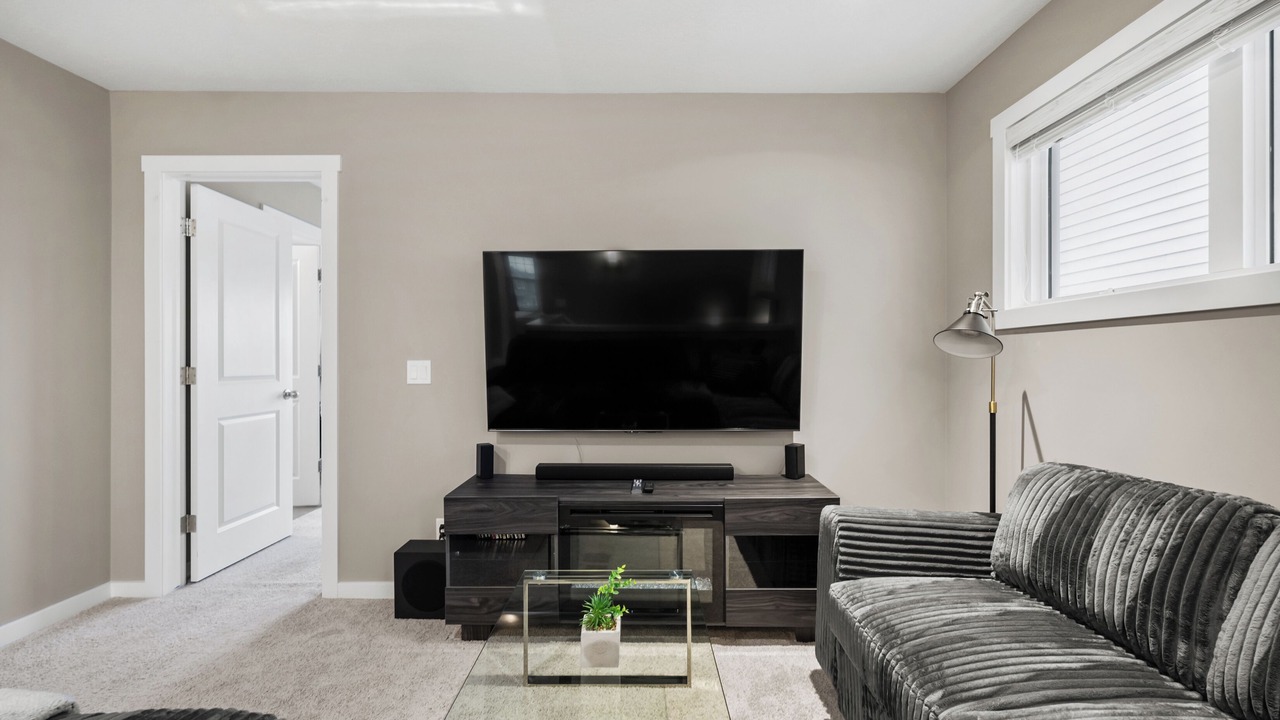 Photo of Livingroom in Calgary