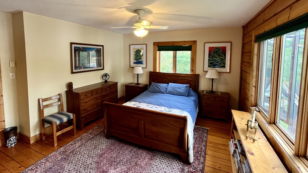 Photo of Bedroom in Pontiac