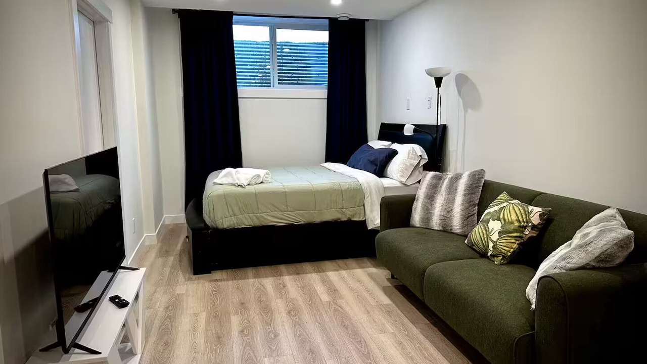 Photo of Bedroom in Northwest Calgary
