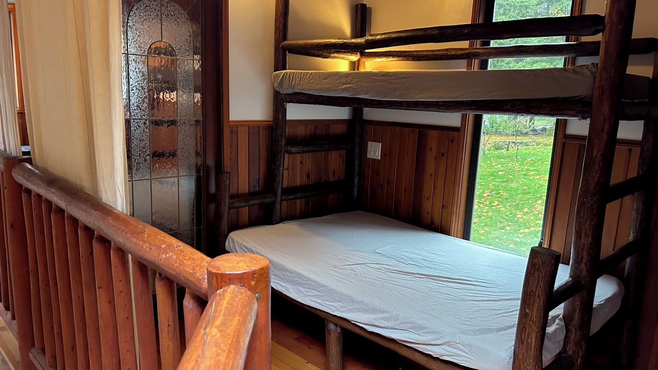 Photo of Bedroom in Fraser Valley Regional District