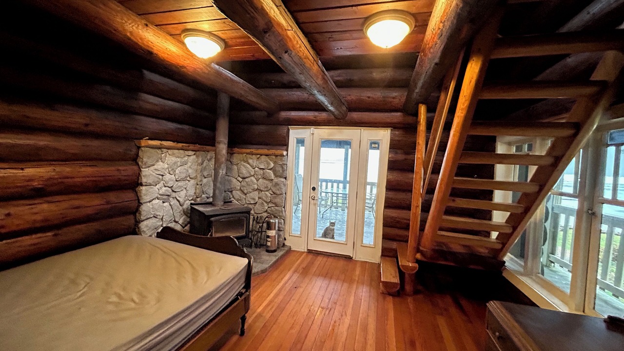 Photo of Bedroom in Fraser Valley Regional District