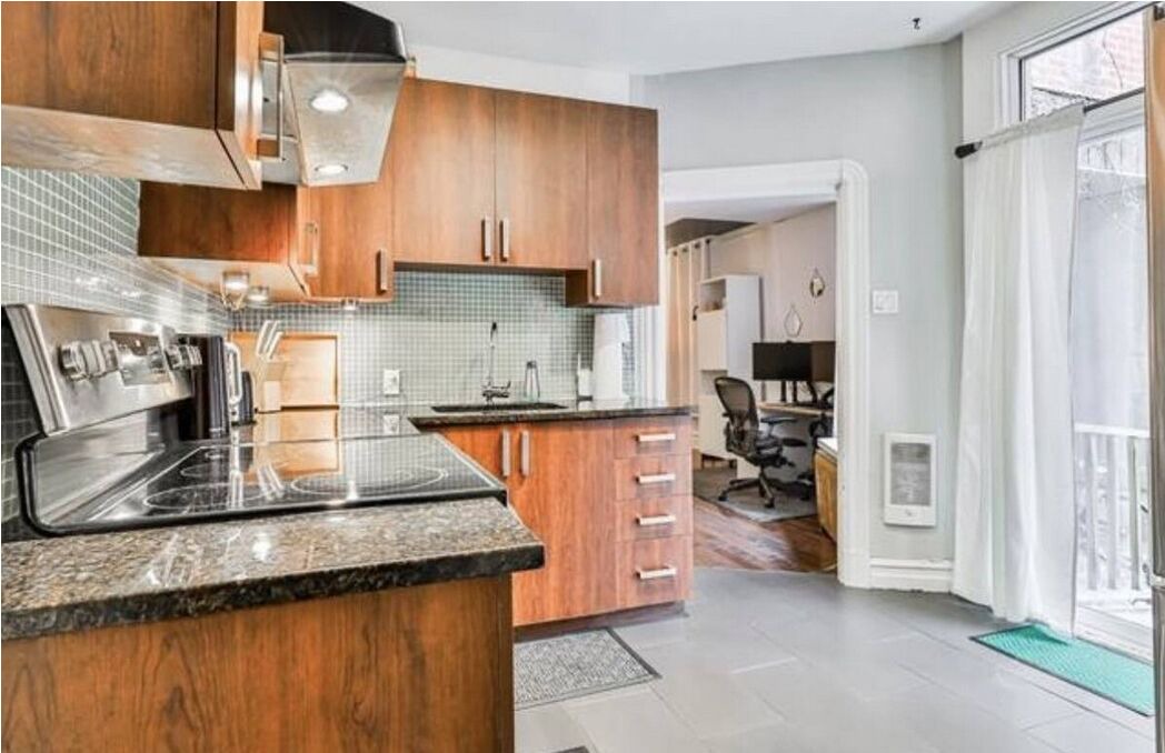 Photo of Kitchen in De Lorimier