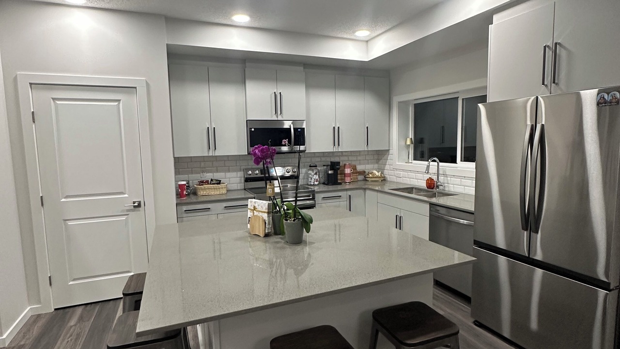 Photo of Kitchen in Southeast Edmonton