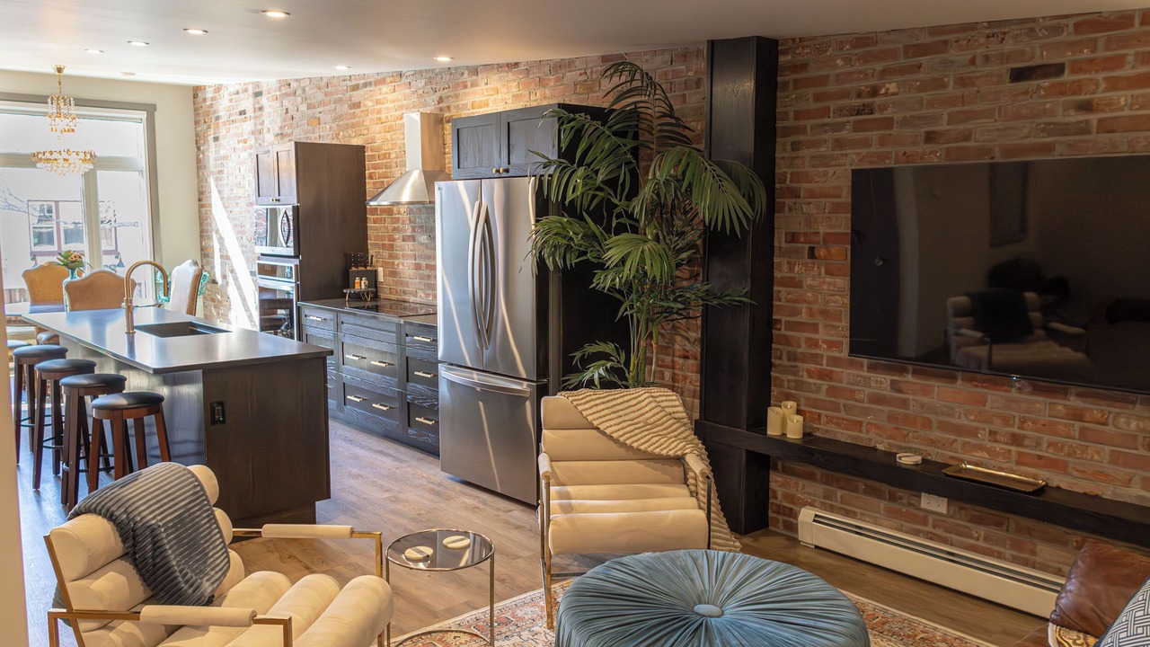 Photo of Livingroom in Lacombe
