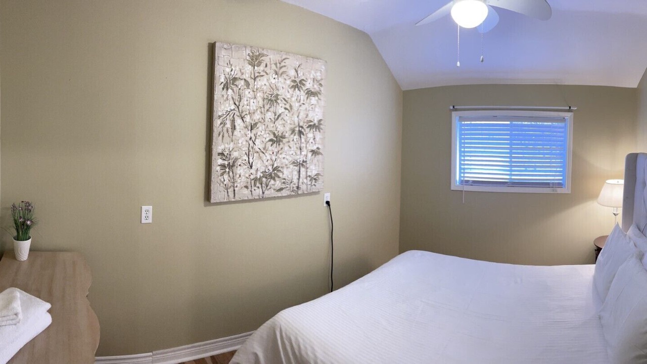 Photo of Bedroom in Niagara Falls