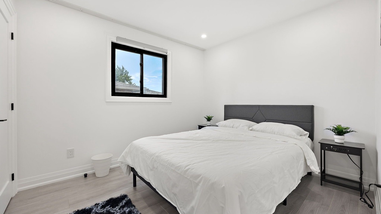 Photo of Bedroom in Jane and Finch