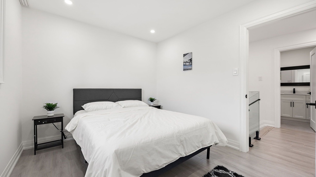 Photo of Bedroom in Jane and Finch