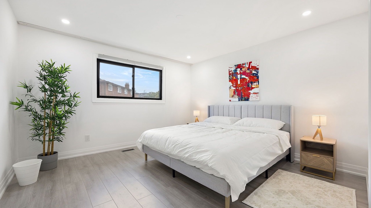 Photo of Bedroom in Jane and Finch