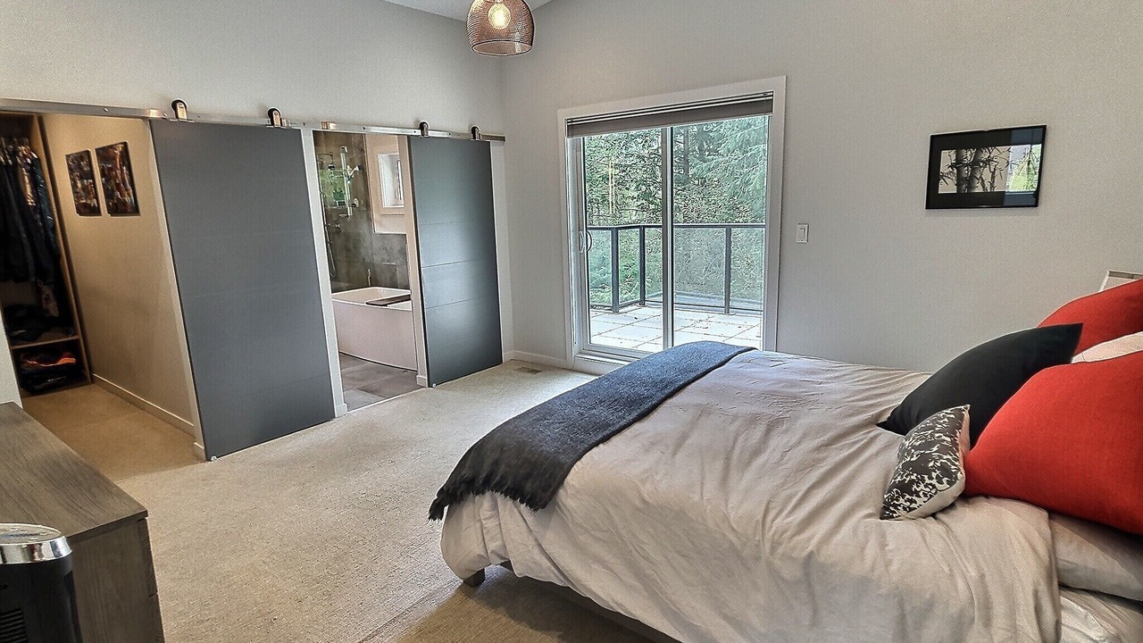 Photo of Bedroom in Squamish