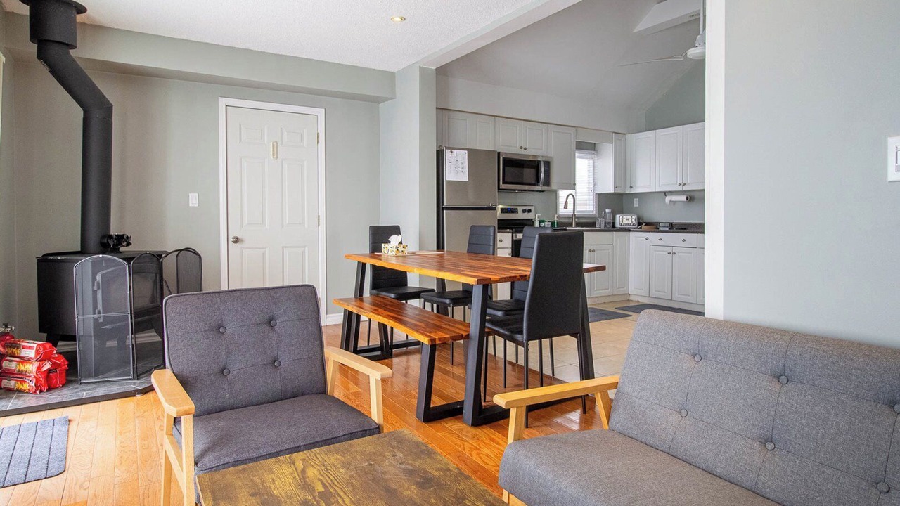 Photo of Bedroom in Scugog