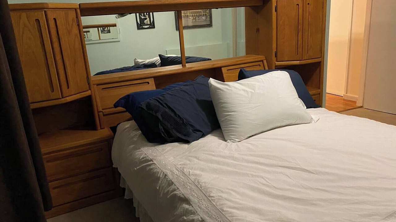 Photo of Bedroom in Cowichan Bay