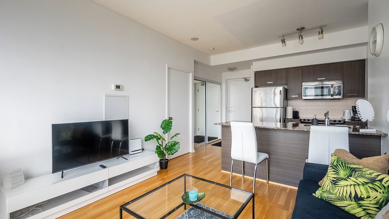 Photo of Livingroom in Bay Cloverhill
