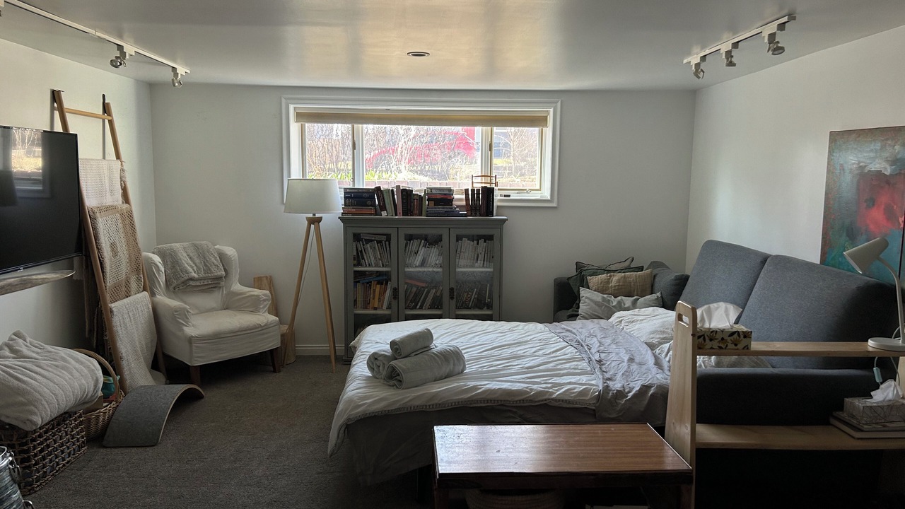Photo of Bedroom in Northwest Calgary