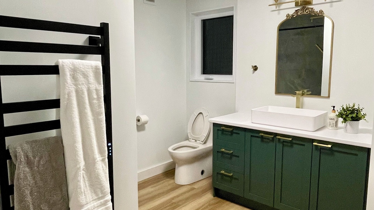 Photo of Bathroom in Thorne