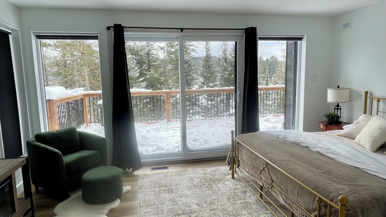 Photo of Bedroom in Thorne