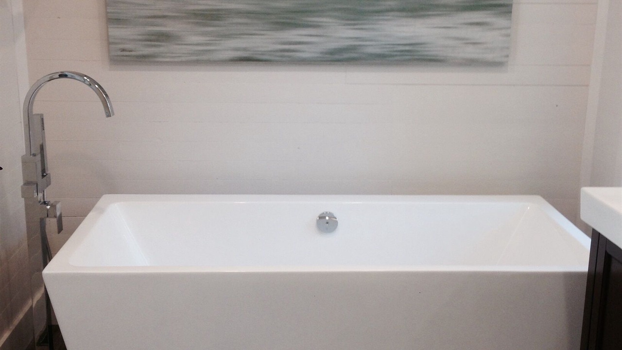 Photo of Bathroom in Lansdowne