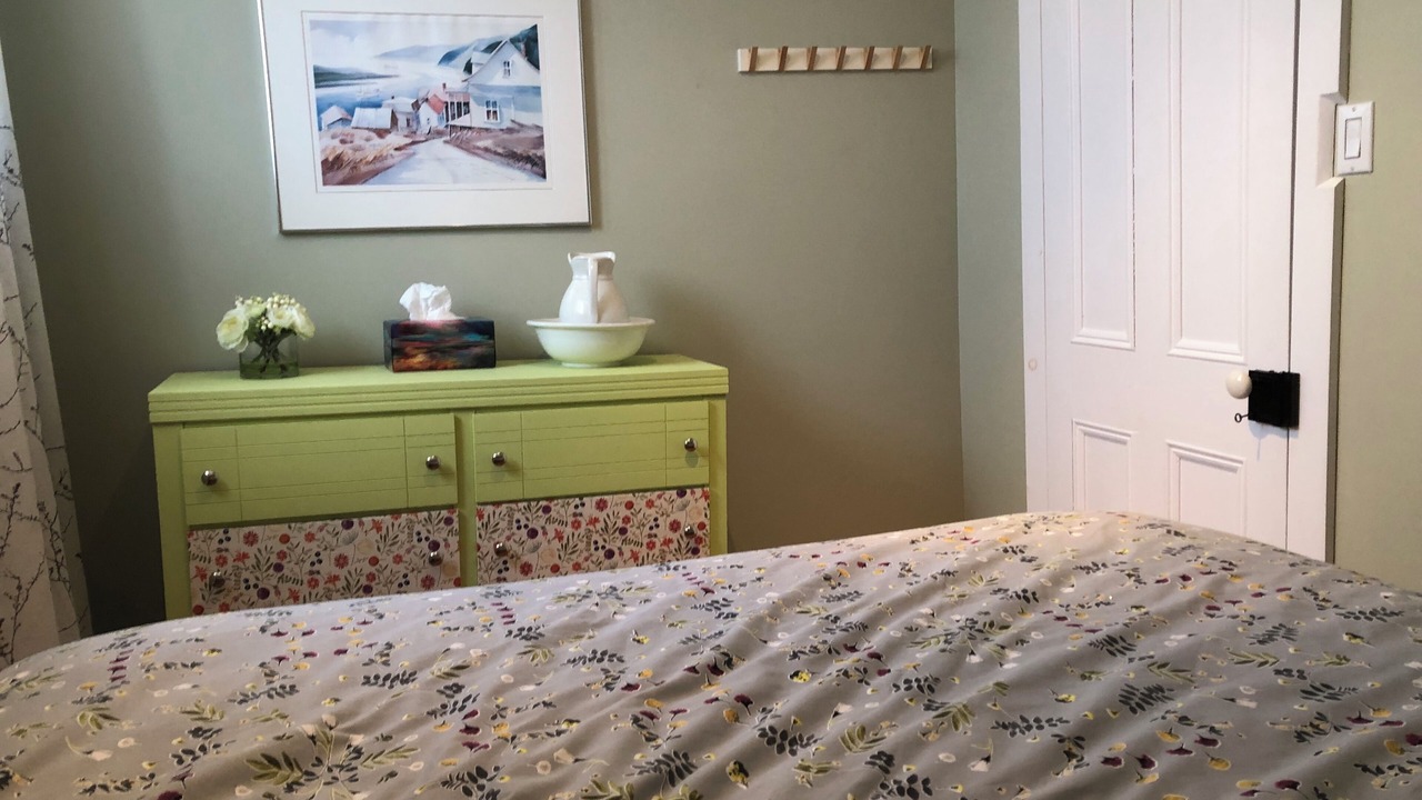 Photo of Bedroom in Saint-Pierre-de-Broughton