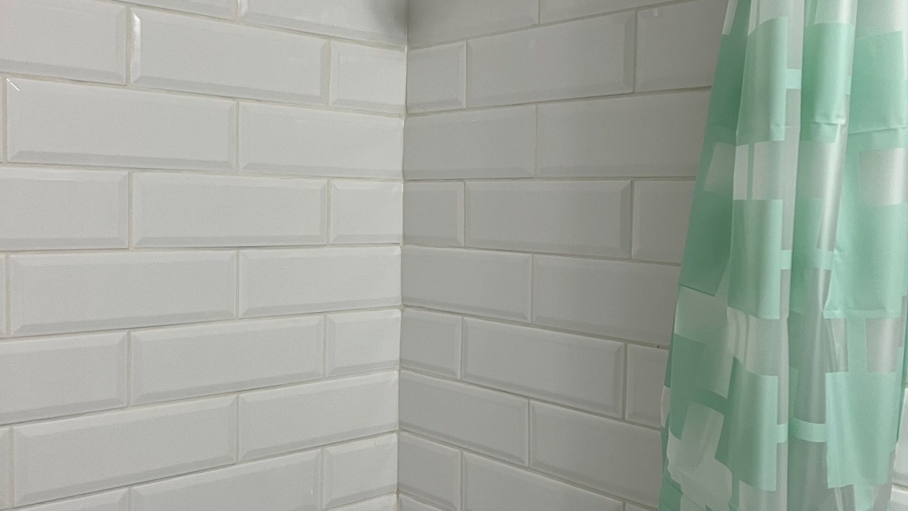 Photo of Bathroom in Lot 8