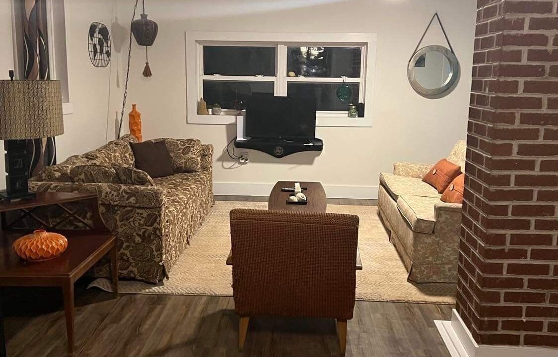 Photo of Livingroom in Lot 8