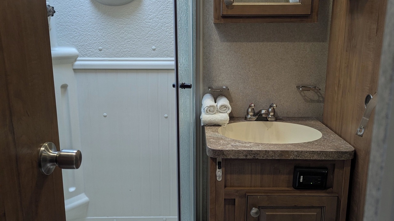 Photo of Bathroom in Meadow Creek
