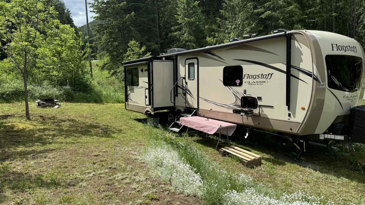 Photo of Outdoor in Meadow Creek