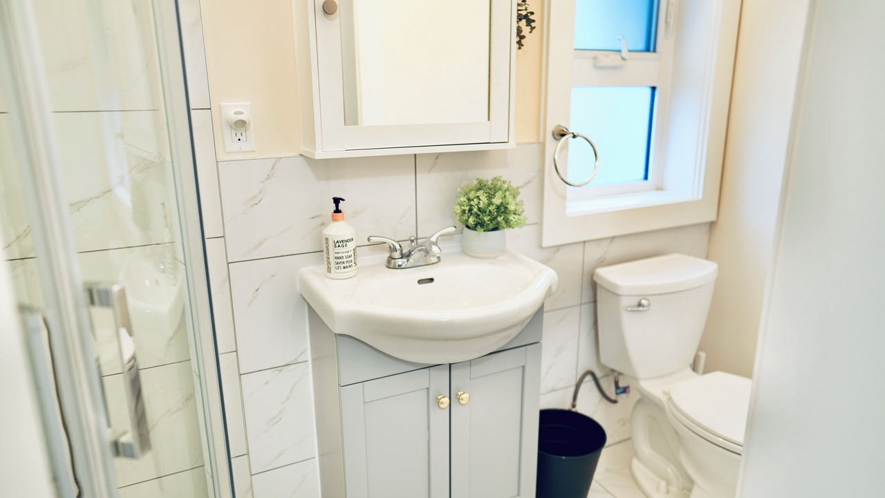Photo of Bathroom in Fraserview