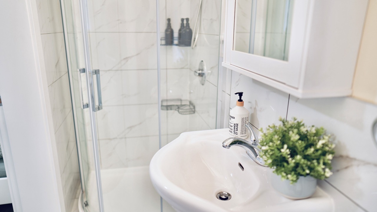 Photo of Bathroom in Fraserview