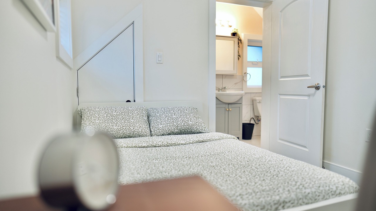 Photo of Bedroom in Fraserview