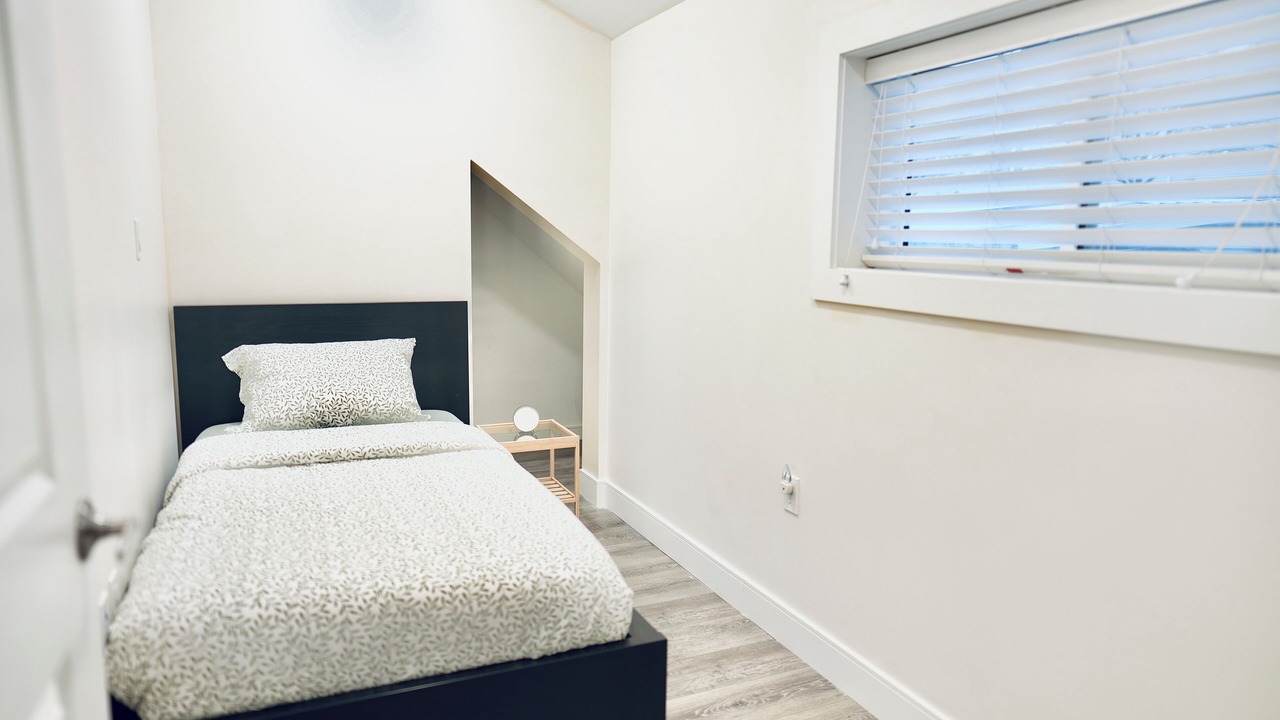 Photo of Bedroom in Fraserview