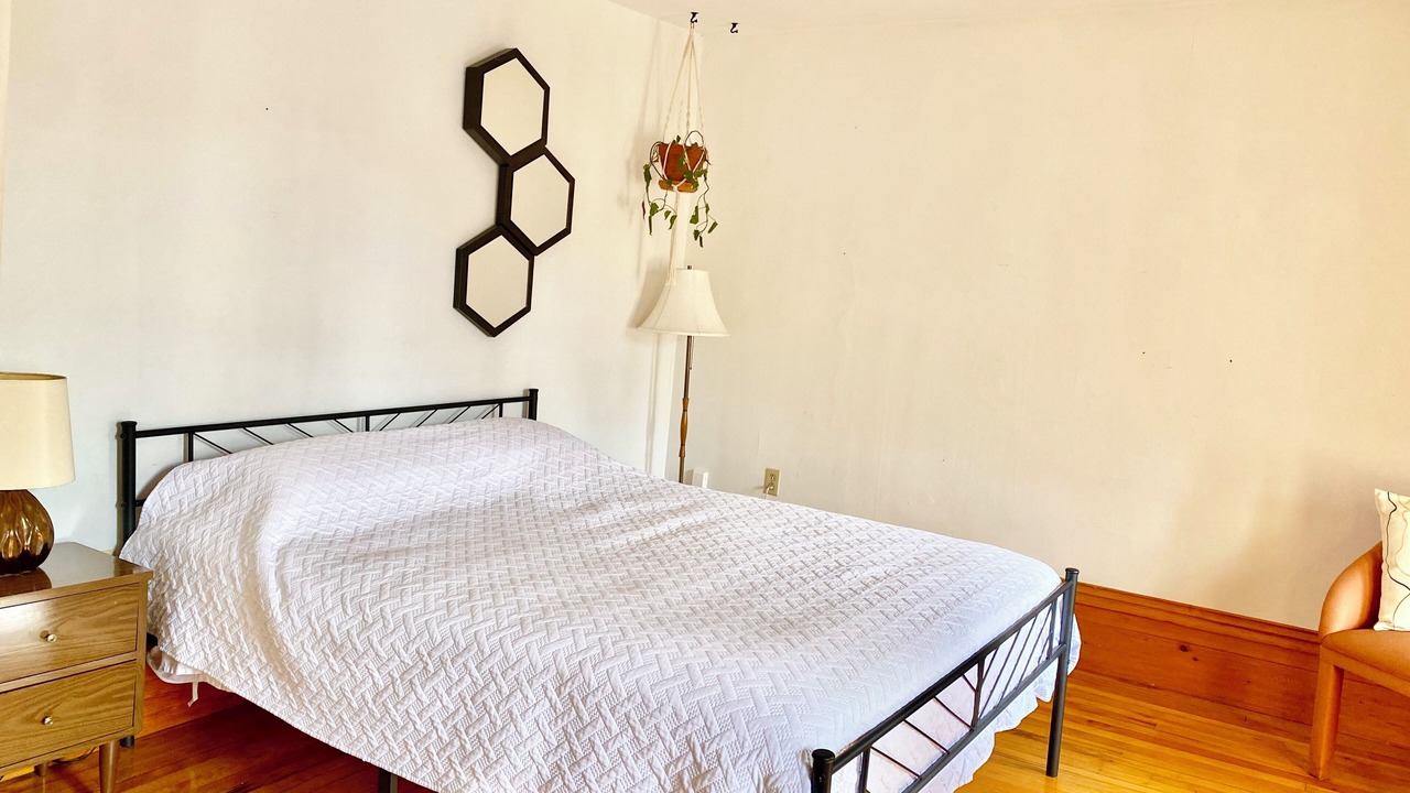 Photo of Bedroom in Terrebonne