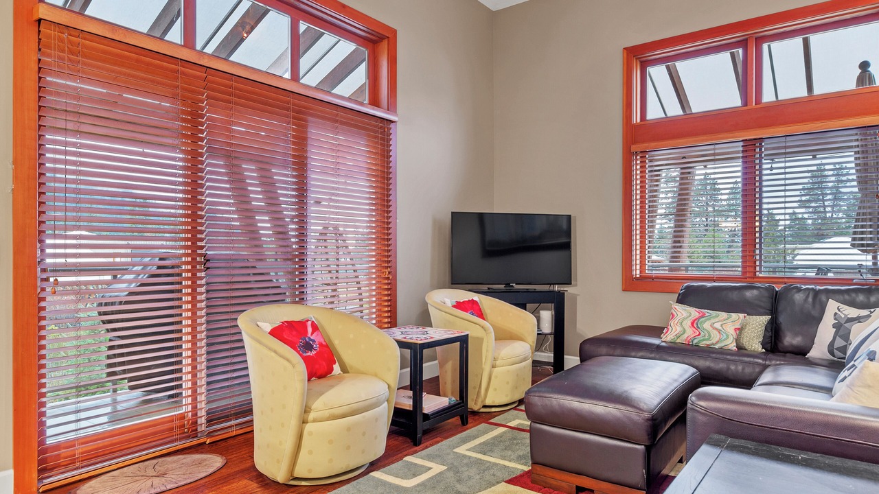 Photo of Livingroom in Vernon
