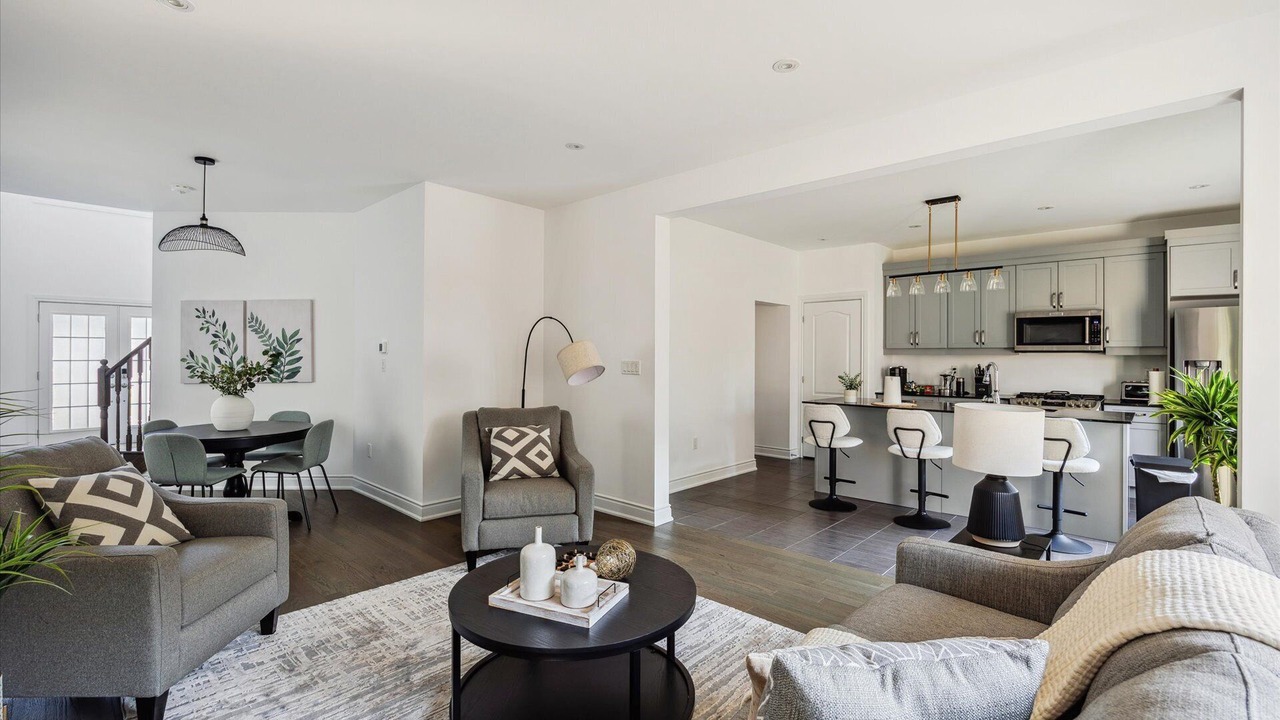 Photo of Livingroom in Innisfil