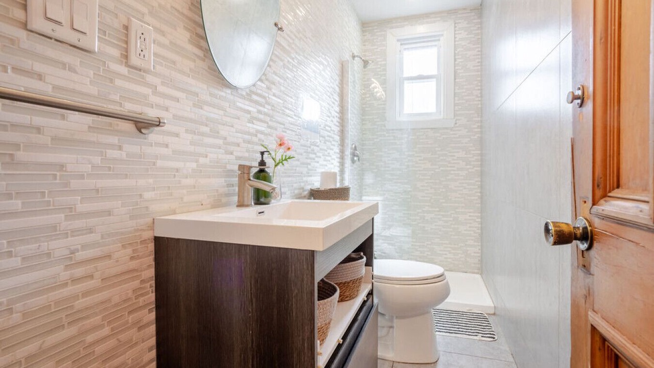 Photo of Bathroom in Downtown Montreal