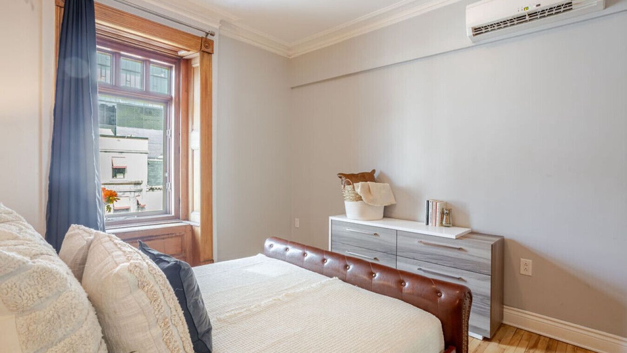 Photo of Bedroom in Downtown Montreal