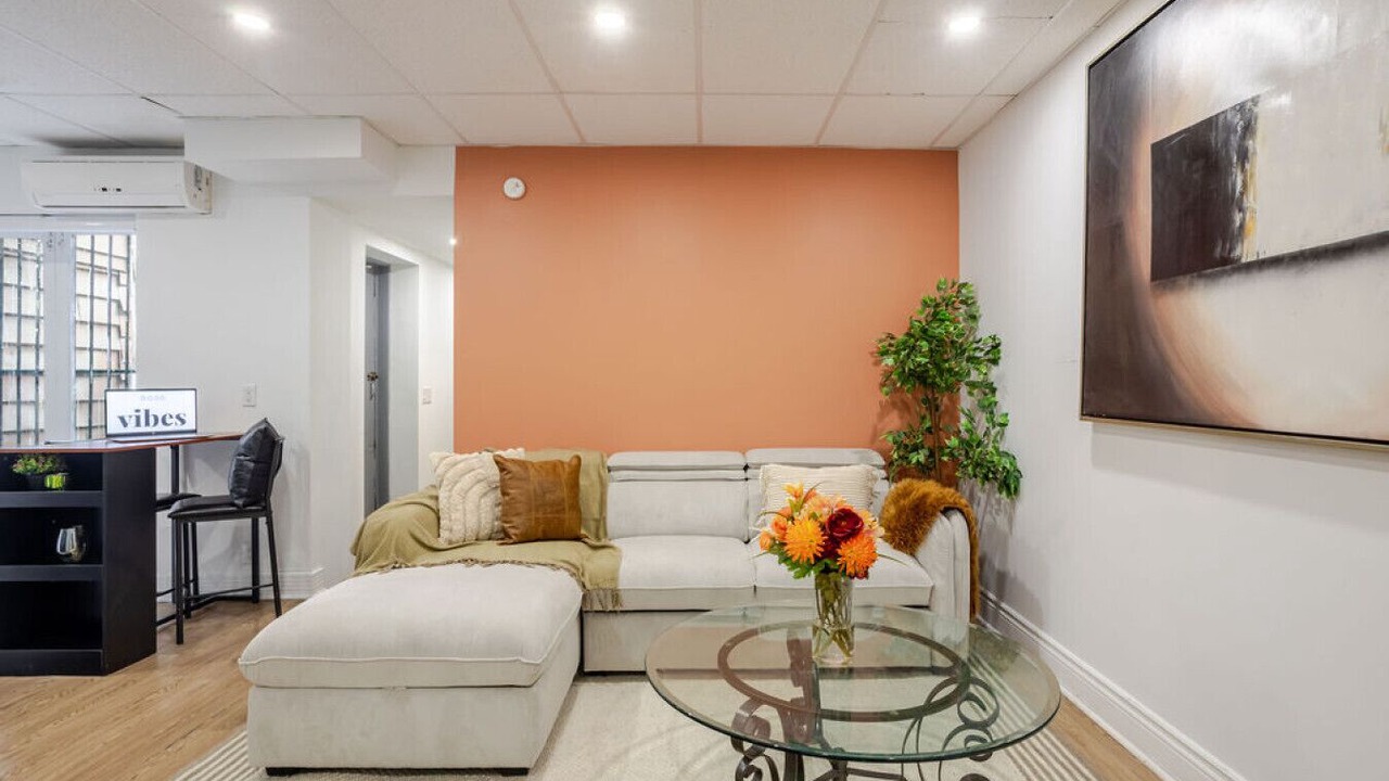 Photo of Livingroom in Downtown Montreal