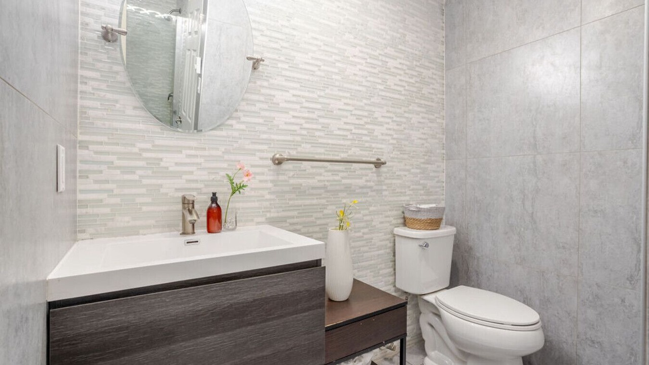 Photo of Bathroom in Downtown Montreal