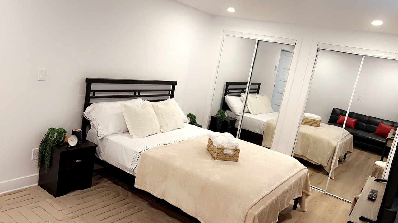 Photo of Bedroom in Terrebonne